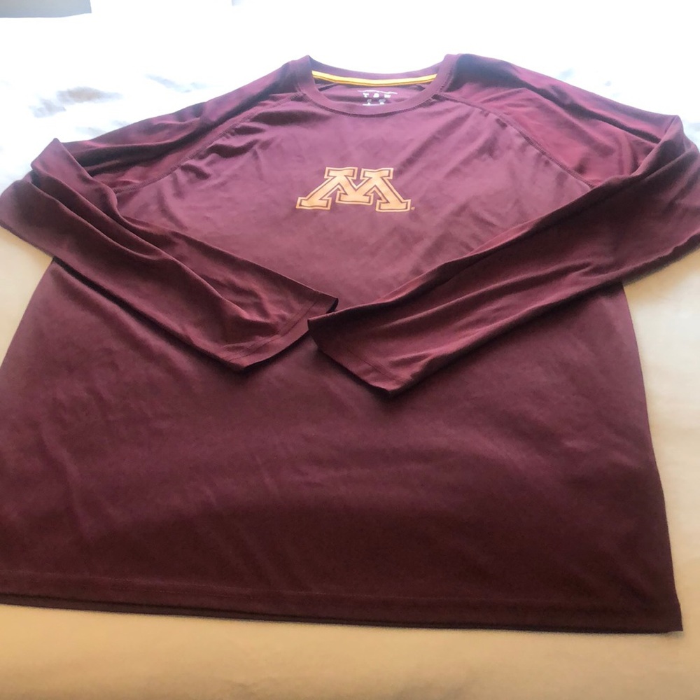 Men’s large long sleeve MN gophers crew neck maroon and gold